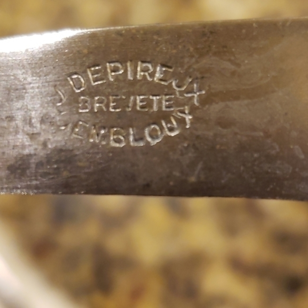 Vtg J Depirc Gembloix Set 12 Knives/Brass Holder - Picture 11 of 11